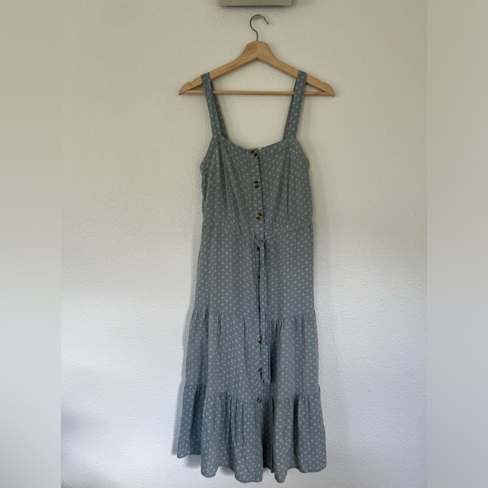 Luxology Tiered Midi Dress
